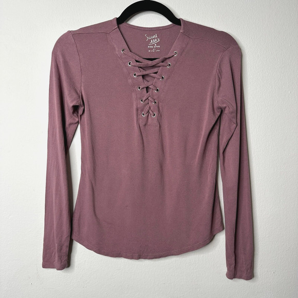 Sweet Tea Purple Plum Criss Cross Riveted Lace-Up Front Long Sleeve Top Size XS - Picture 1 of 8